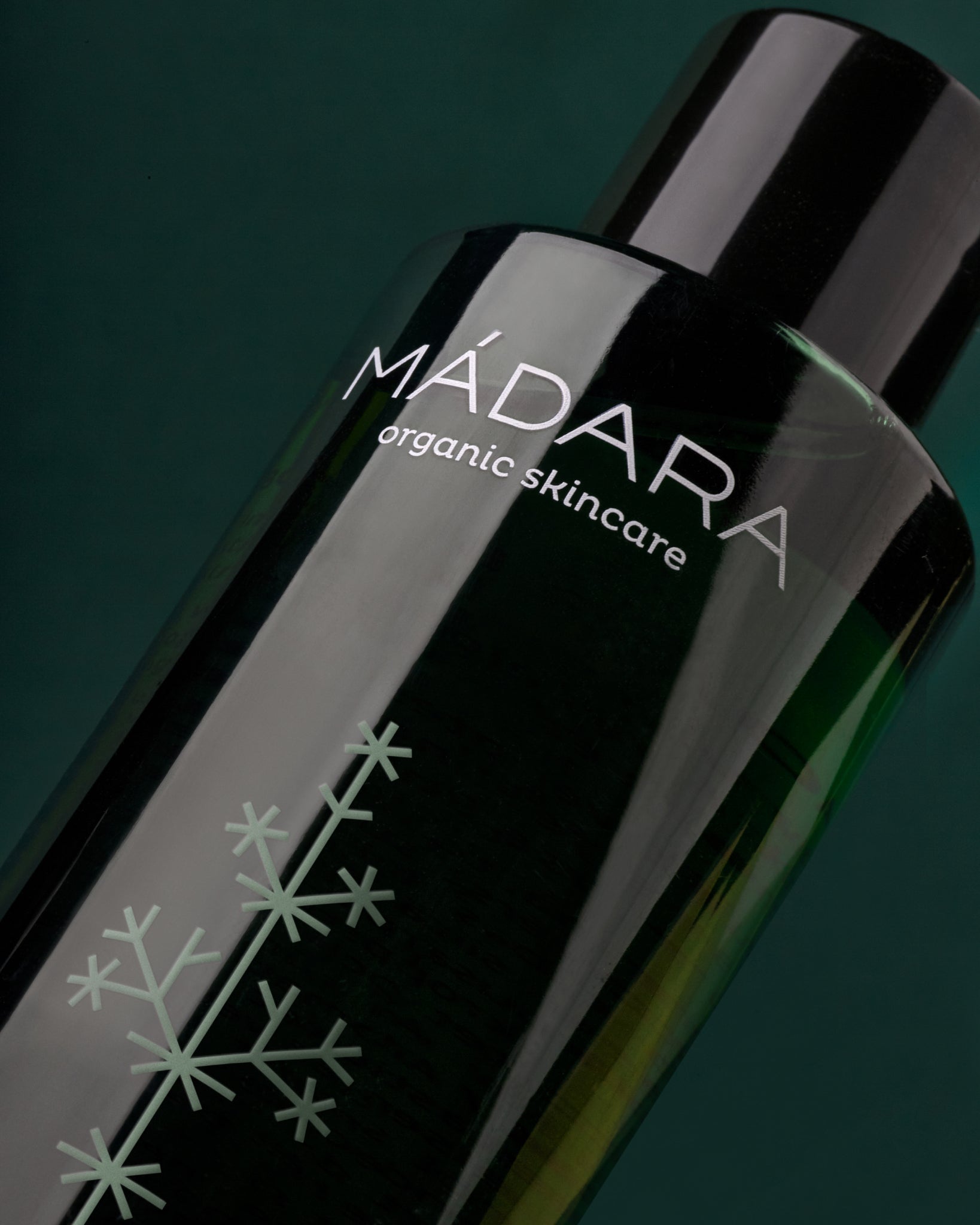 MÁDARA Organic Skincare organic body oil A1306 face oil product photo on plain background.