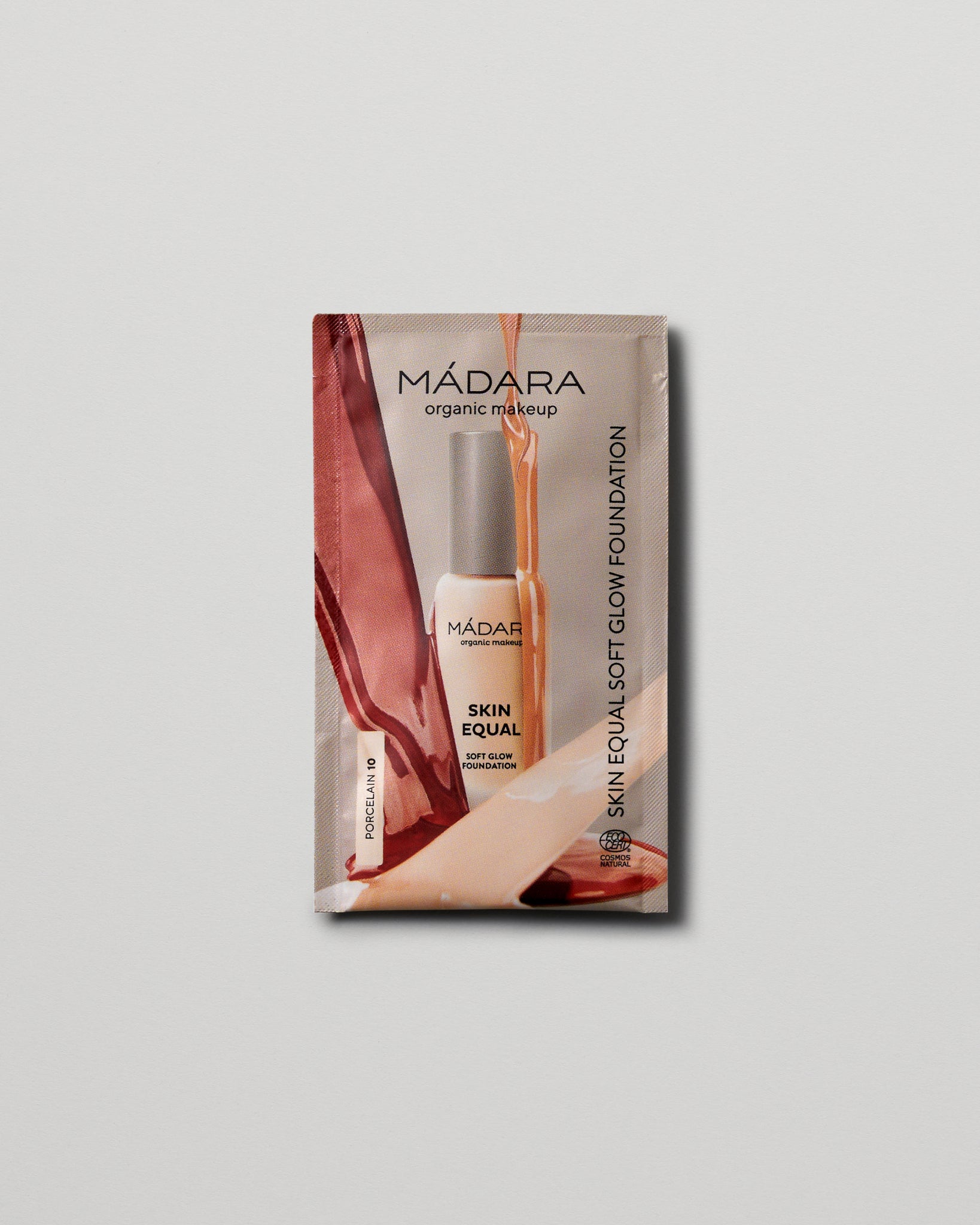 MÁDARA Organic Skincare soft glow foundation spf15 porcelain 2ml SC6051 2 foundation product photo on plain background.
