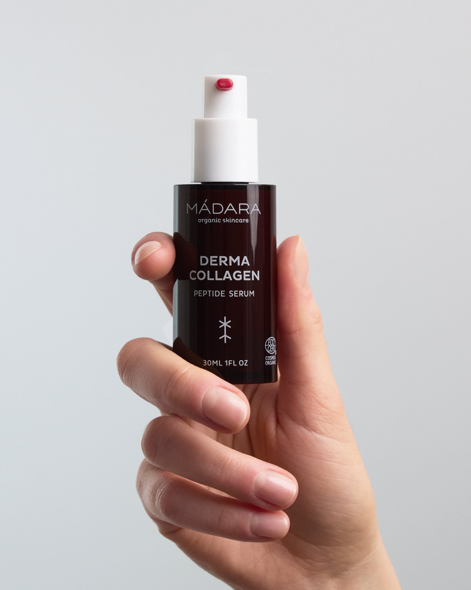 MÁDARA Organic Skincare collagen peptide serum 30ml A3061 serum product photo on plain background.